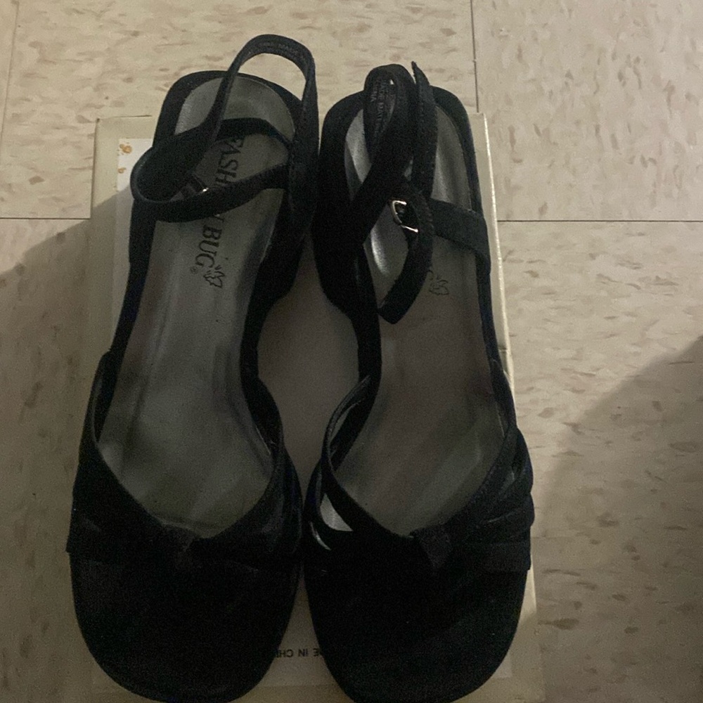 Fashion Bug black heel sandals 
It’s original box wrap around ankle plastic bag